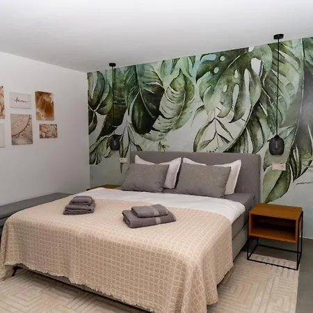 Oase Am Tierpark Exklusiv Und Gehobener Standard *