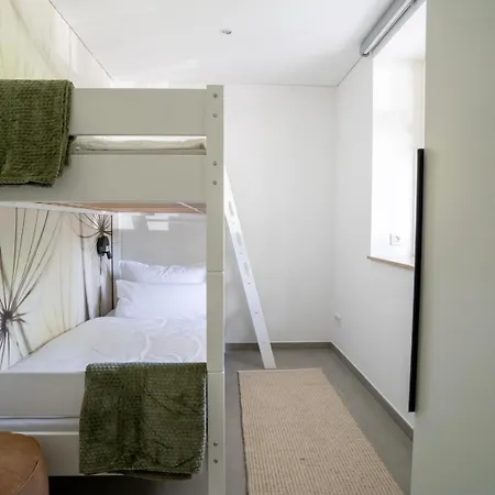 Daire Oase Am Tierpark Exklusiv Und Gehobener Standard