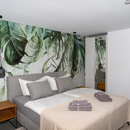 Oase Am Tierpark Exklusiv Und Gehobener Standard *